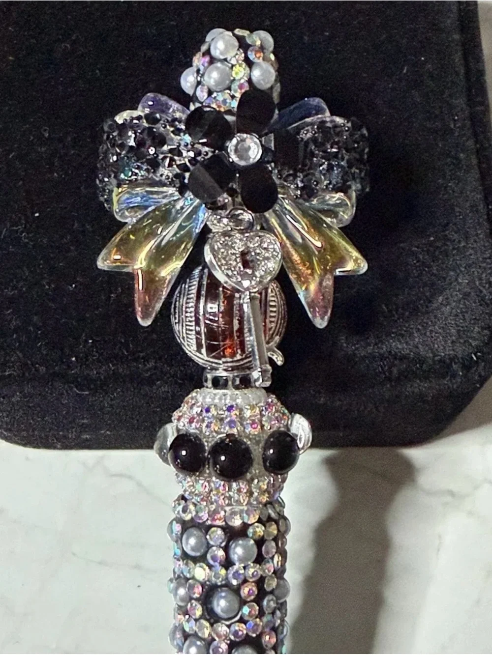 Sparkle Beaded Black & silver Pen and Bracelet Set